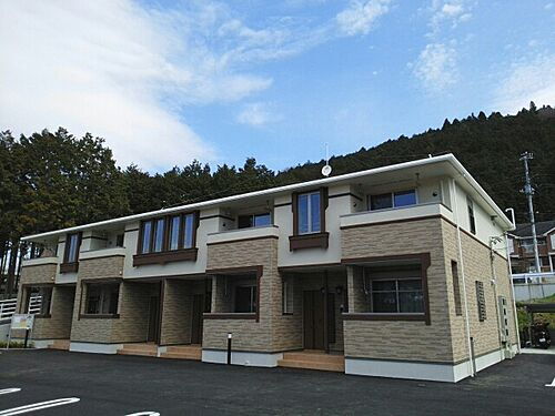 静岡県駿東郡小山町竹之下 2階建 築10年5ヶ月