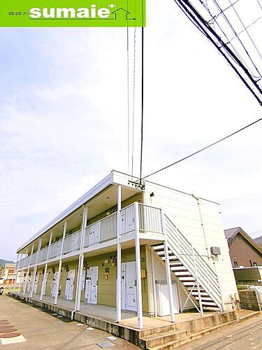 和歌山県和歌山市井辺 2階建