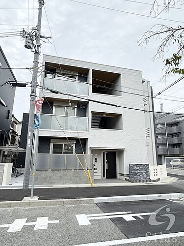 兵庫県尼崎市南武庫之荘３丁目 3階建 築1年10ヶ月