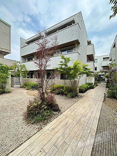 大阪府堺市堺区南三国ヶ丘町３丁 賃貸マンション