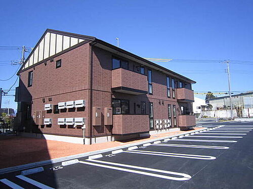 静岡県富士市厚原 2階建