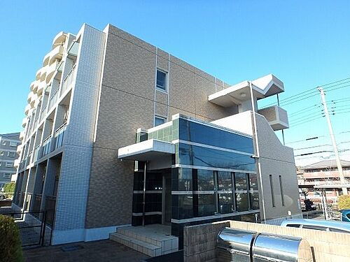 東京都八王子市松木 3階建 築17年6ヶ月