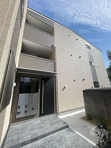大阪府堺市西区浜寺諏訪森町中１丁 賃貸アパート