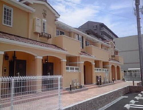 大阪府泉大津市東雲町 2階建 築14年