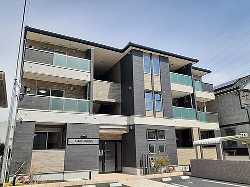 大阪府堺市北区長曽根町 3階建 築1年9ヶ月