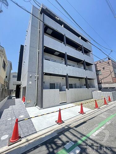 大阪府堺市堺区九間町西２丁 4階建 築2年1ヶ月