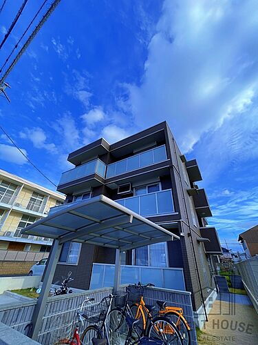 大阪府泉大津市旭町 3階建 築5年8ヶ月