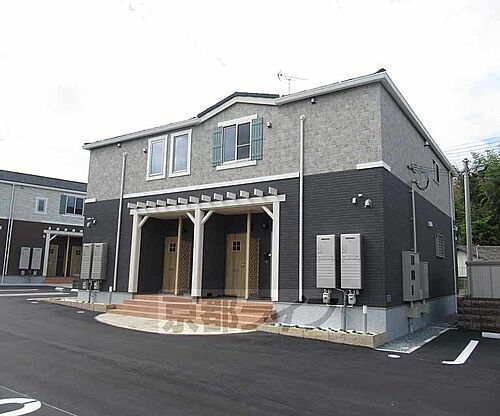 京都府木津川市市坂久保川 2階建 築2年11ヶ月
