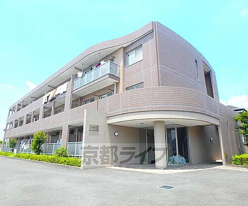 大阪府枚方市招提元町１丁目 築28年 3階建