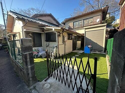 大阪府高槻市山手町１丁目 築61年9ヶ月 平屋建て