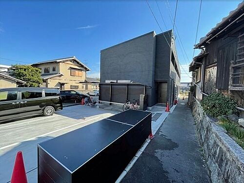 大阪府高槻市富田町５丁目 築3年10ヶ月 2階建