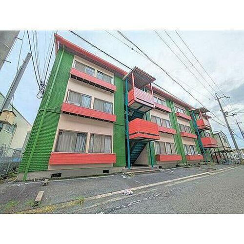 大阪府茨木市小柳町 3階建 築31年9ヶ月