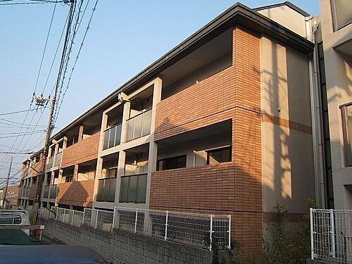 京都府京都市山科区小山南溝町 3階建 築25年4ヶ月