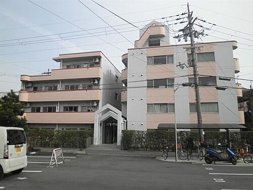 京都府京都市右京区嵯峨石ケ坪町 4階建