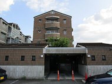 京都府京都市伏見区羽束師鴨川町 築31年4ヶ月 4階建