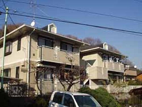 東京都八王子市寺田町 2階建