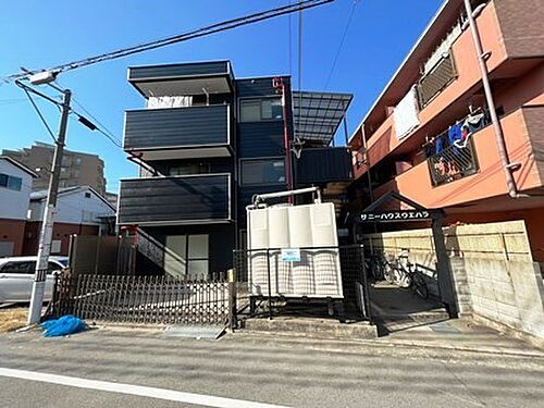 兵庫県尼崎市杭瀬北新町３丁目 築37年3ヶ月 3階建