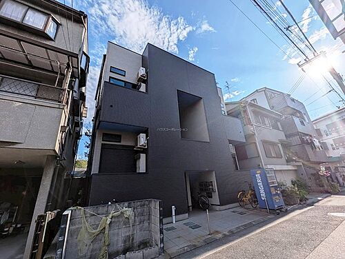 兵庫県尼崎市大物町１丁目 築11年 2階建