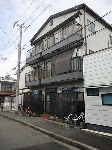 兵庫県尼崎市昭和通１丁目 築32年2ヶ月 3階建