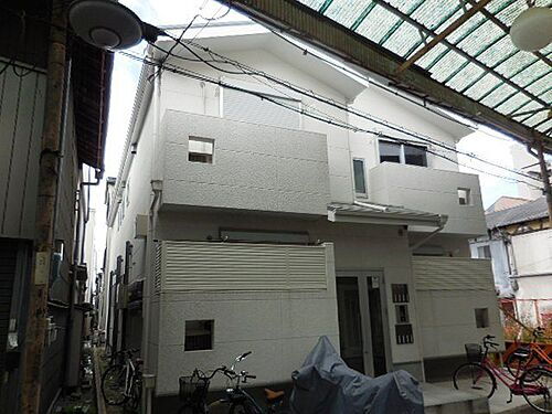 兵庫県尼崎市杭瀬北新町３丁目 築10年10ヶ月 2階建