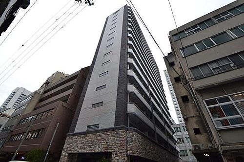 大阪府大阪市中央区安土町１丁目 15階建 築6年