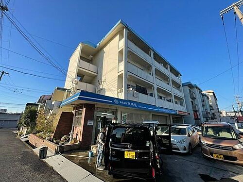 大阪府堺市西区鳳西町１丁 賃貸マンション