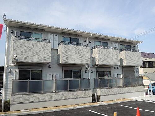 大阪府和泉市小田町２丁目 築9年11ヶ月 2階建