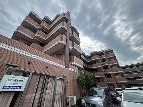 大阪府和泉市伯太町１丁目 賃貸マンション