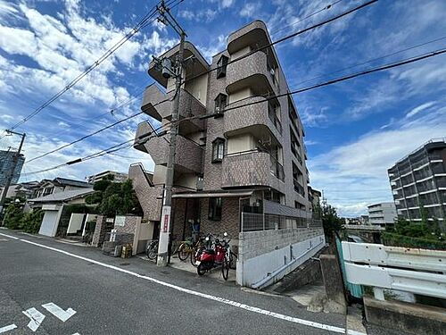大阪府枚方市天之川町 4階建