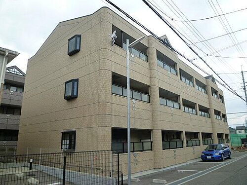 大阪府枚方市片鉾東町 3階建 築18年7ヶ月