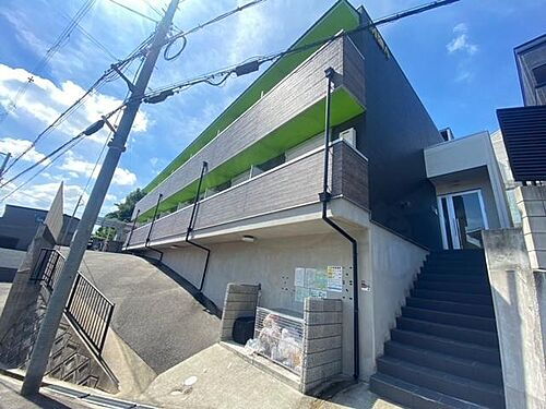 大阪府枚方市岡山手町 築9年1ヶ月 2階建