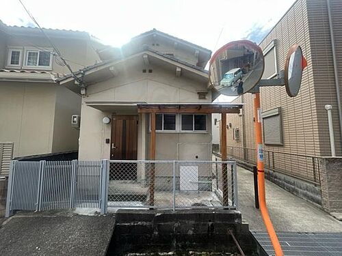 大阪府茨木市主原町 築47年6ヶ月 2階建