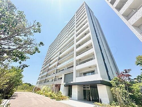 大阪府茨木市城の前町 築2年10ヶ月 14階建