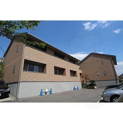 大阪府茨木市北春日丘４丁目 2階建 築18年9ヶ月