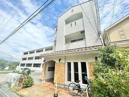 大阪府箕面市小野原西５丁目 3階建 築13年2ヶ月