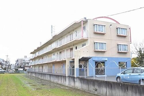大阪府茨木市桑田町 3階建 築30年9ヶ月