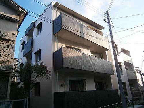 大阪府茨木市奈良町 築14年9ヶ月 3階建