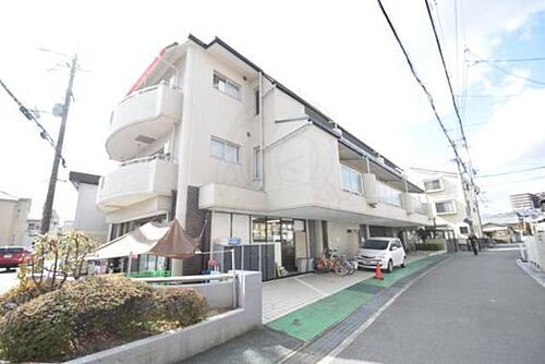 大阪府茨木市下穂積３丁目 3階建 築38年