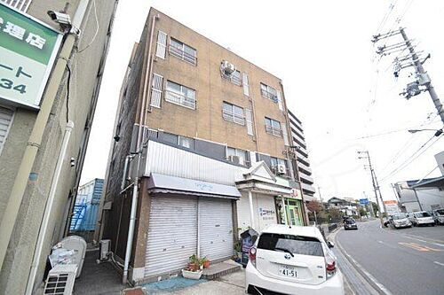大阪府茨木市美沢町 5階建