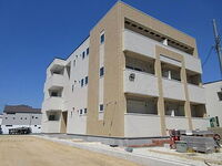 大阪府堺市北区金岡町 3階建 築8年2ヶ月
