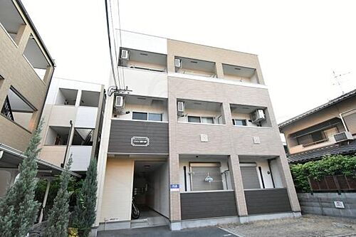 大阪府堺市西区鳳中町８丁 築13年3ヶ月 3階建
