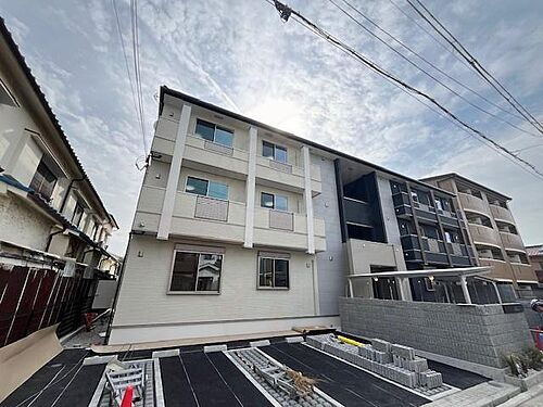 大阪府堺市堺区向陵東町２丁 賃貸アパート