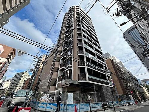 大阪府大阪市北区同心１丁目 15階建