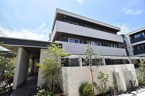 大阪府堺市堺区東湊町３丁 3階建 築5年4ヶ月