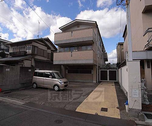 京都府京都市上京区寺町通上御霊前上る高徳寺町 3階建 築33年2ヶ月