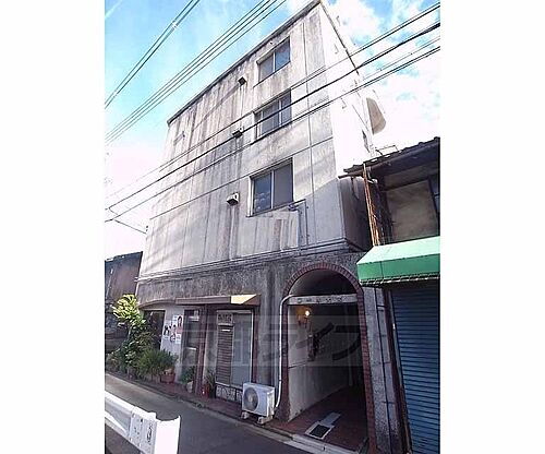 京都府京都市上京区大宮通竹屋町上る藁屋町 4階建