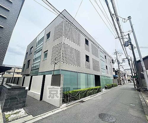 京都府京都市中京区壬生下溝町 築16年10ヶ月 3階建