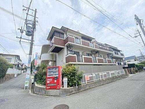 大阪府吹田市山手町２丁目 3階建 築39年3ヶ月