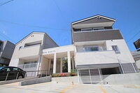 大阪府吹田市千里丘中 2階建 築11年3ヶ月
