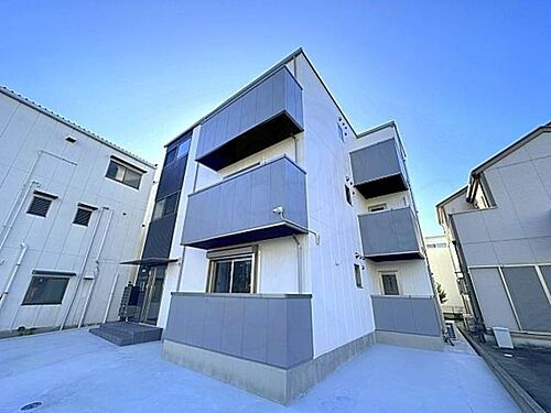 大阪府吹田市清和園町 3階建 築2年3ヶ月